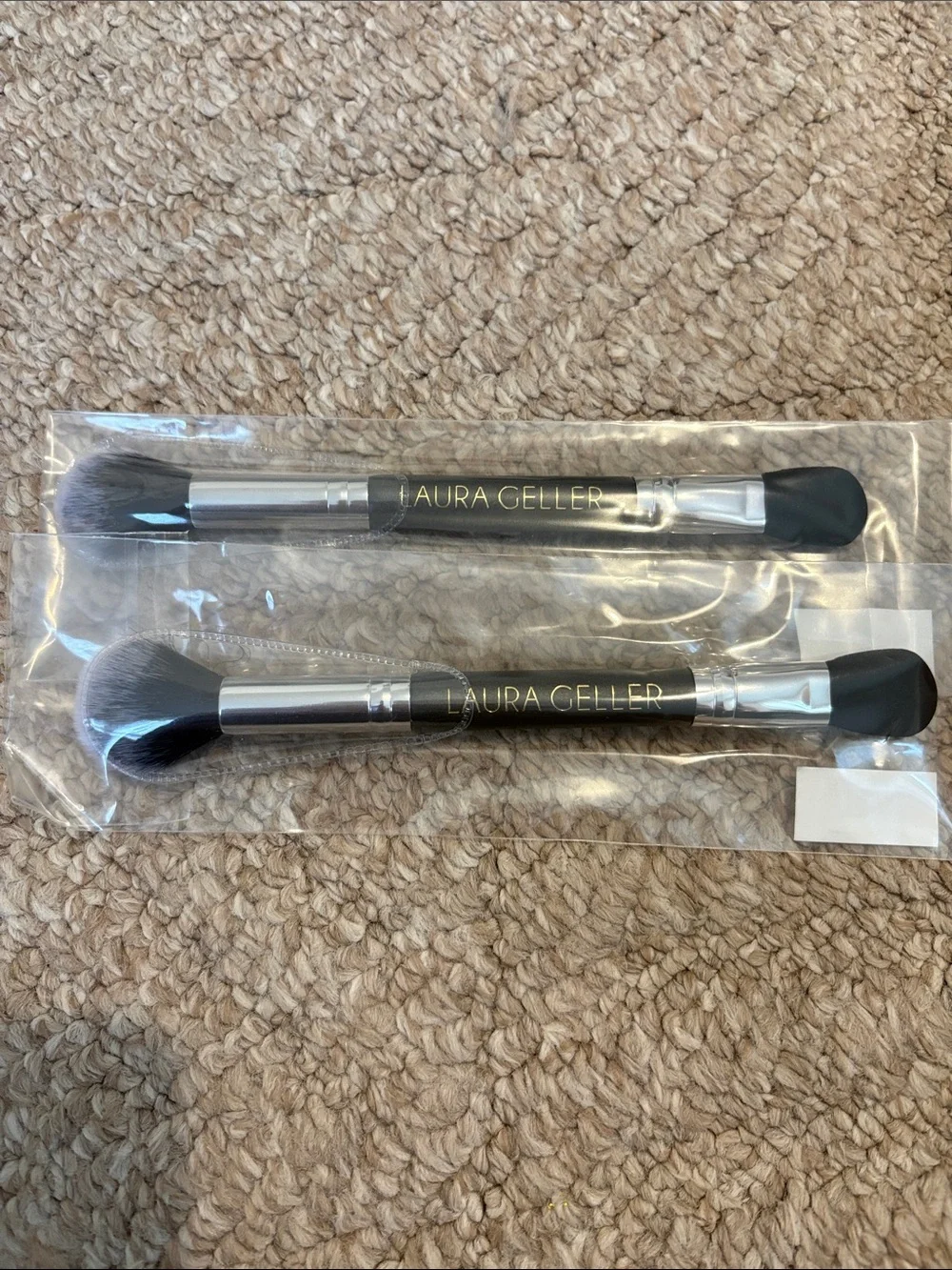 Laura Geller Black Dual-Ended Setting Powder Brush (2)